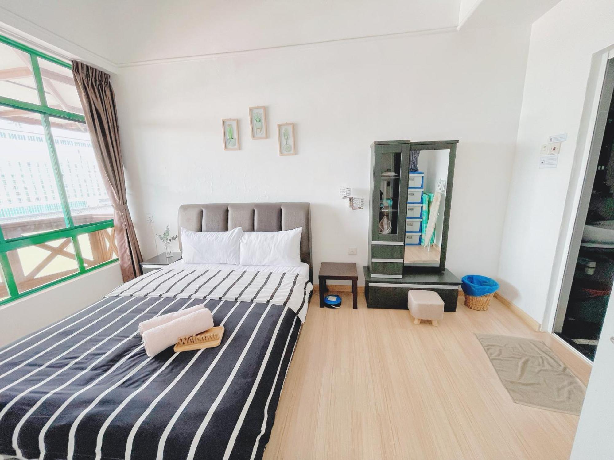 1 Bedroom Apartment, Melaka Cbd Town Center- Hosted By Private Locals Resident, Balcony With City Skyline View Or Seaview, Opposite Malls, Tv Box, 5 Minutes To Jonker Street, Малакка Экстерьер фото